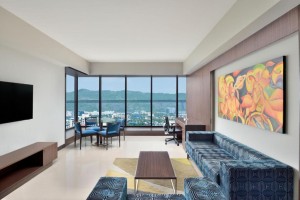  Vacation Hub International | Four Points by Sheraton Navi Mumbai, Vashi Lobby