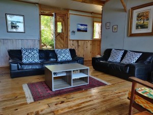  Vacation Hub International | Evergreen Cabin Karkloof Lobby