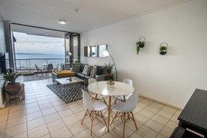  Vacation Hub International | Stay at The Point- Happy Homely Horizons Lobby