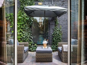  Vacation Hub International | Luxury Suites Amsterdam Lobby