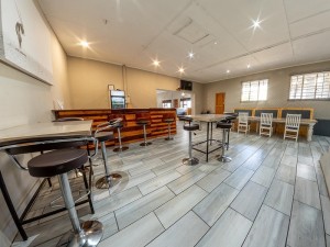  Vacation Hub International | Country Life B&B Lobby