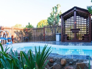  Vacation Hub International | SunRose Guesthouse Group Lobby