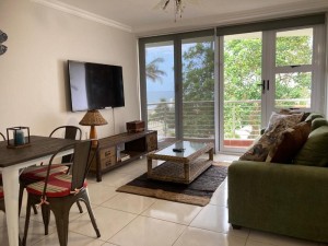  Vacation Hub International | Cozy, 2 bedroom beachfront apartment Lobby