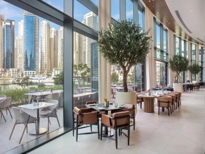  Vacation Hub International | Vida Dubai Marina & Yacht Club Lobby