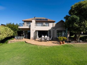  Vacation Hub International | Fairways Apartment Mossel Bay Golf Estate Lobby
