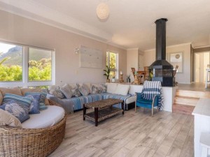  Vacation Hub International | The Sea Soul Lobby