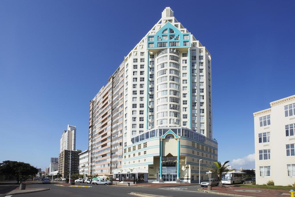 Vacation Hub International - VHI - The Palace All Suite