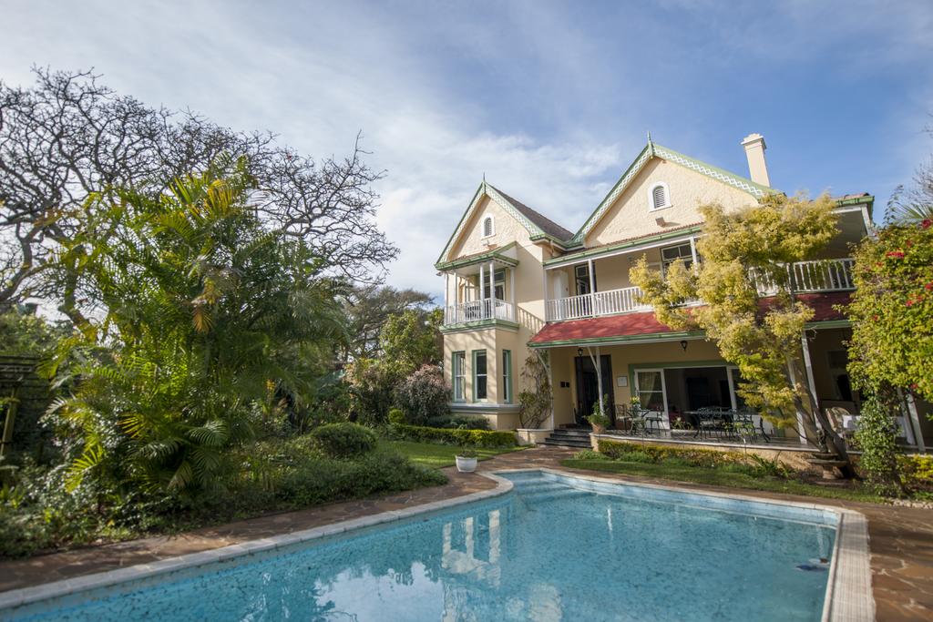 Vacation Hub International - VHI - Hacklewood Hill Country House