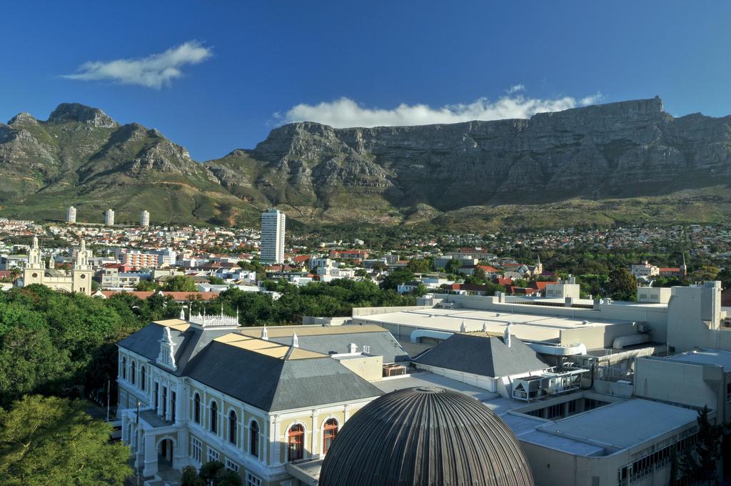 Vacation Hub International - VHI - Cape Town Hollow Boutique Hotel