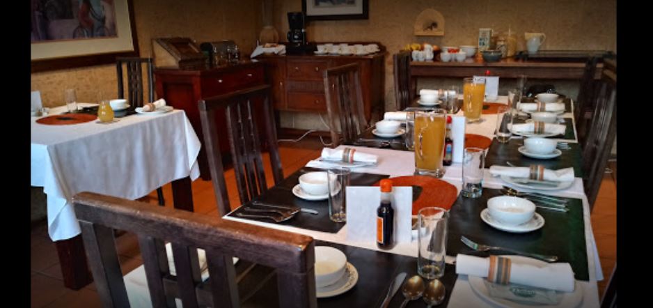 Vacation Hub International - VHI - Mountain View Guest House - Springbok