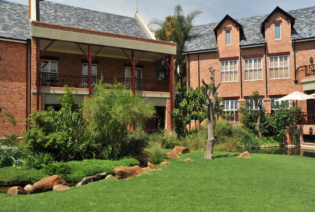 Vacation Hub International - VHI - Premier Hotel Quatermain