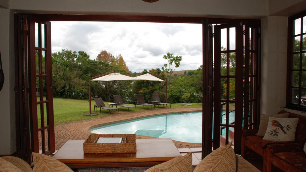 Vacation Hub International - VHI - Hulala Lakeside Lodge