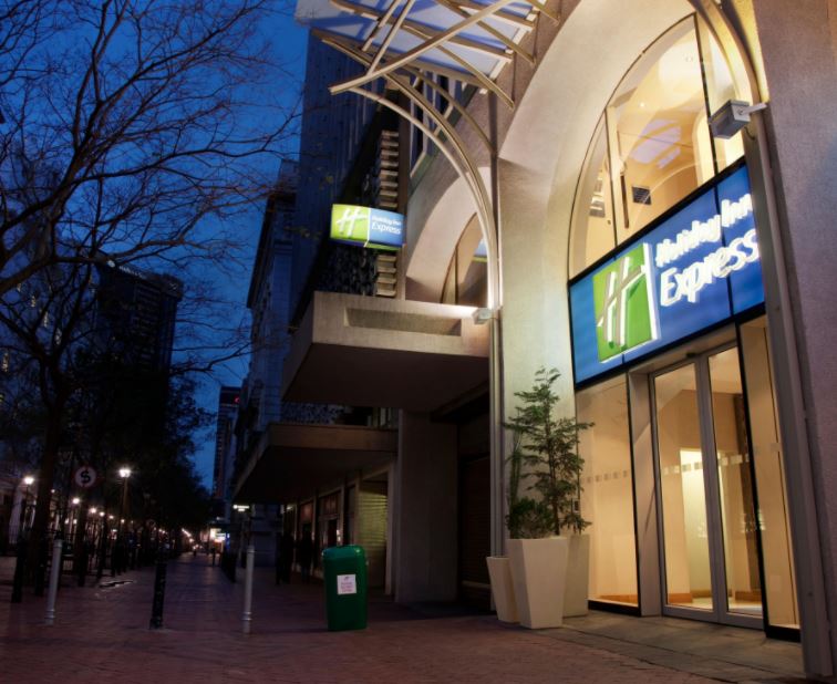 Vacation Hub International - VHI - Holiday Inn Express Cape Town City Centre
