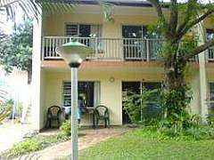 Vacation Hub International - VHI - Lakeside Apartments