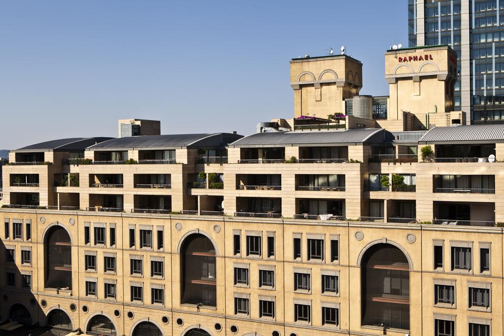 Vacation Hub International - VHI - Raphael Penthouse Suites
