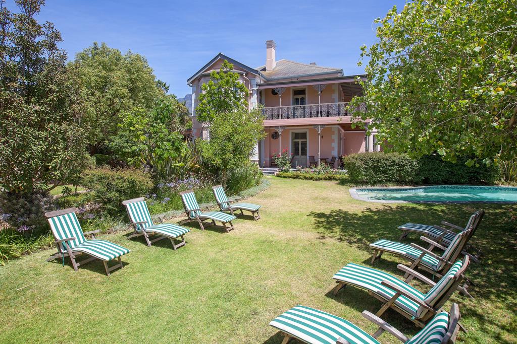 Vacation Hub International - VHI - Medindi Manor