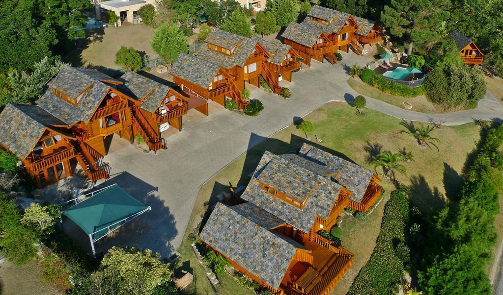 Vacation Hub International - VHI - Abalone Lodges Self Catering