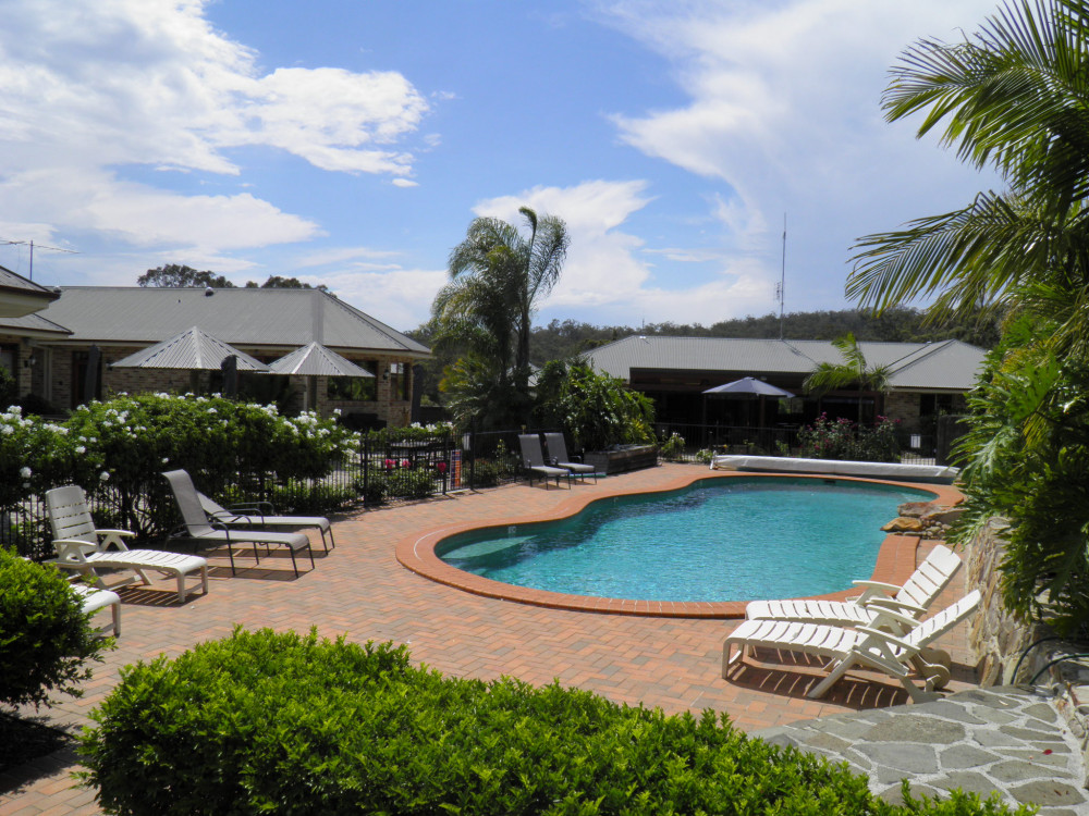 Vacation Hub International - VHI - Robyn's Nest Guest House