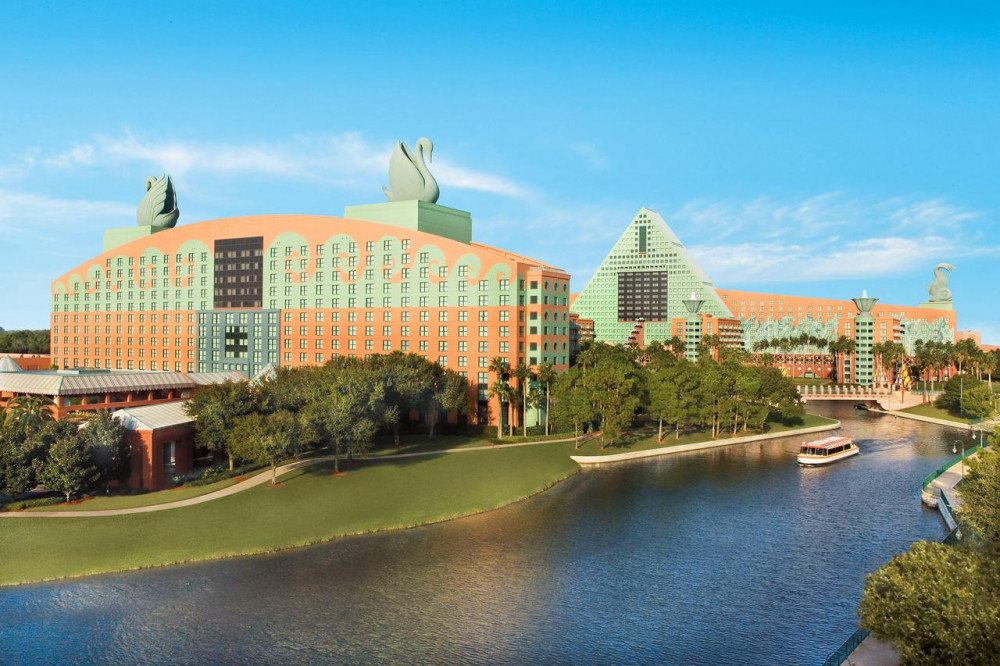 Vacation Hub International - VHI - Walt Disney World Dolphin Resort