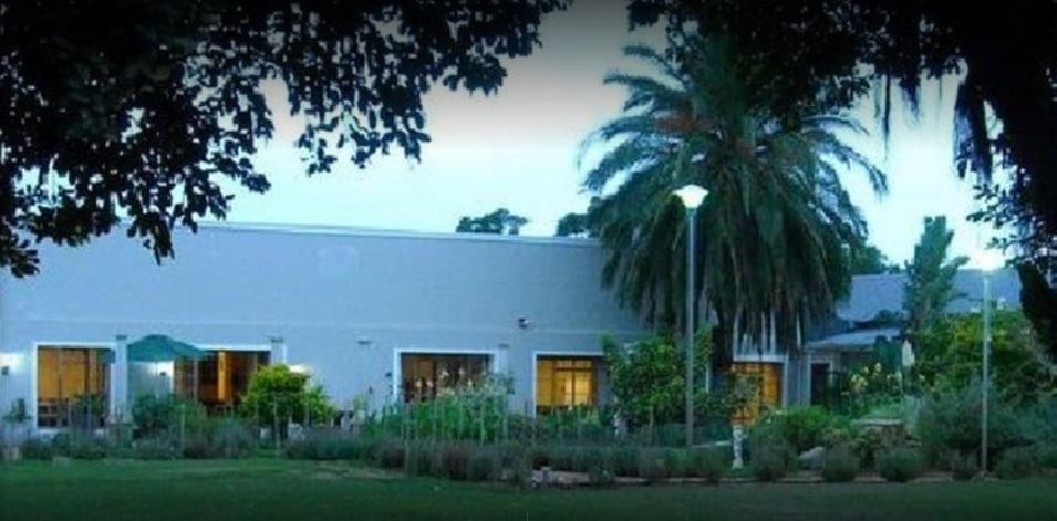Vacation Hub International - VHI - Addo Elephant Country Estate