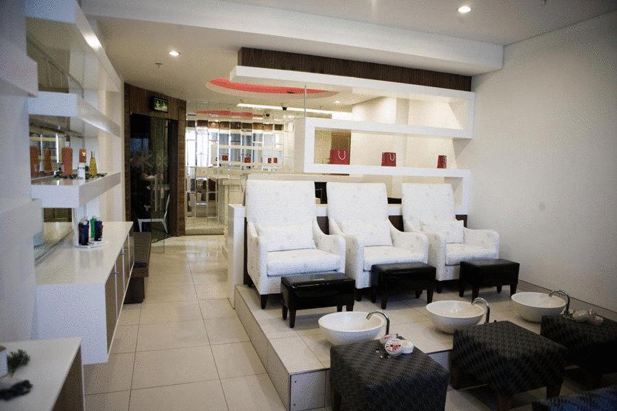 Vacation Hub International - VHI - DaVinci Hotel and Suites