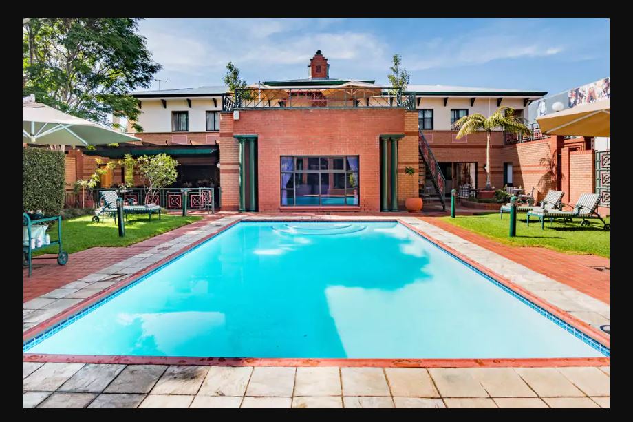 Vacation Hub International - VHI - Courtyard Hotel Rosebank
