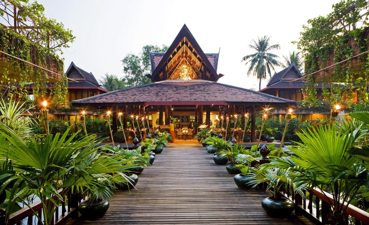Vacation Hub International - VHI - Angkor Village Hotel & Resort
