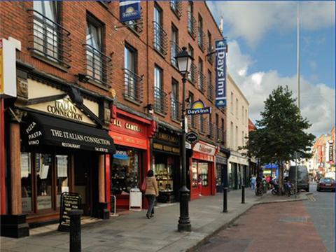 Vacation Hub International - VHI - Days Inn Talbot Street