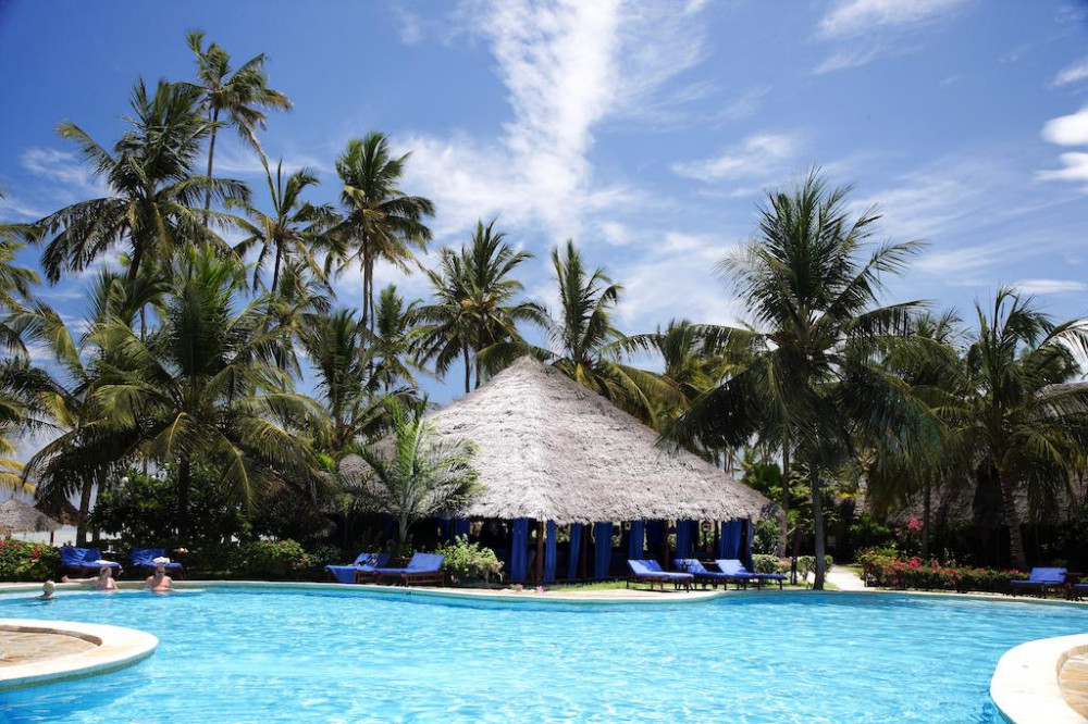 Vacation Hub International - VHI - Breezes Beach Club & Spa - Hotel in Zanzibar