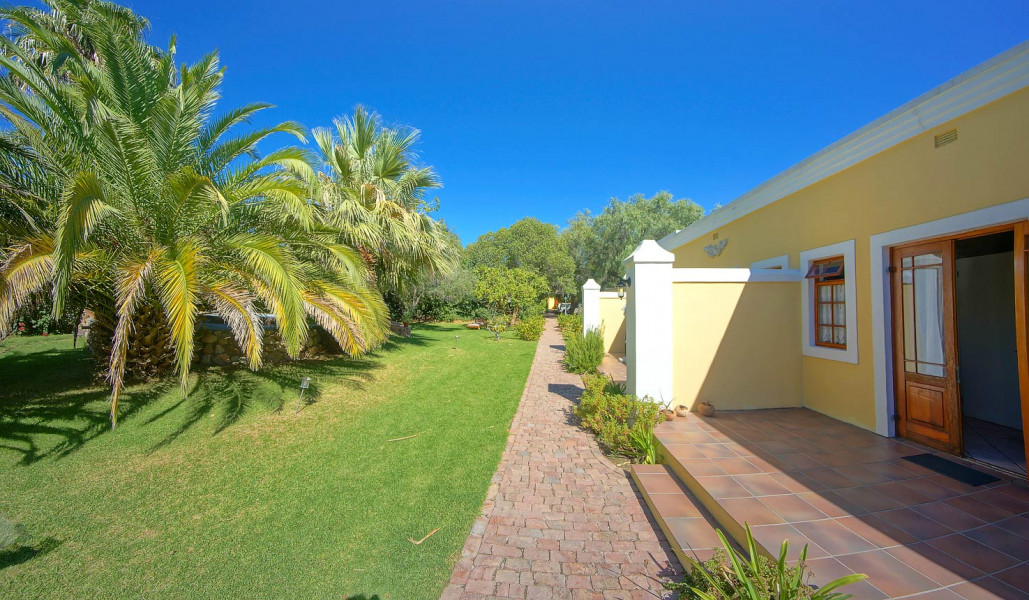 Vacation Hub International - VHI - Saxe-Coburg Lodge
