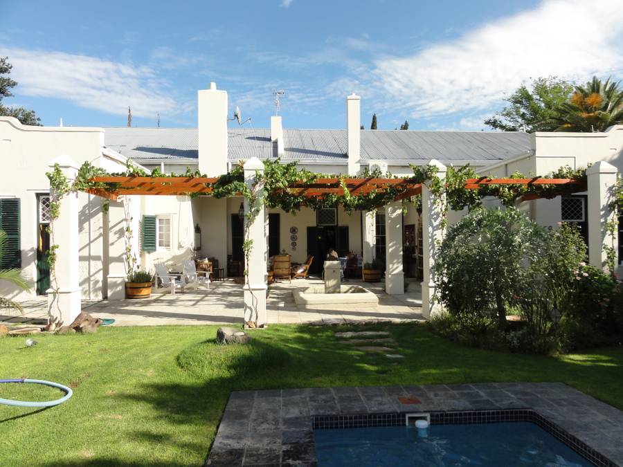 Vacation Hub International - VHI - Aa' Qtansisi Guest House