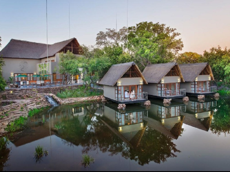Vacation Hub International - VHI - Seasons Sport And Spa