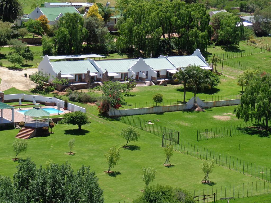 Vacation Hub International - VHI - De Oude Meul Country Lodge & Tamed Game Farm