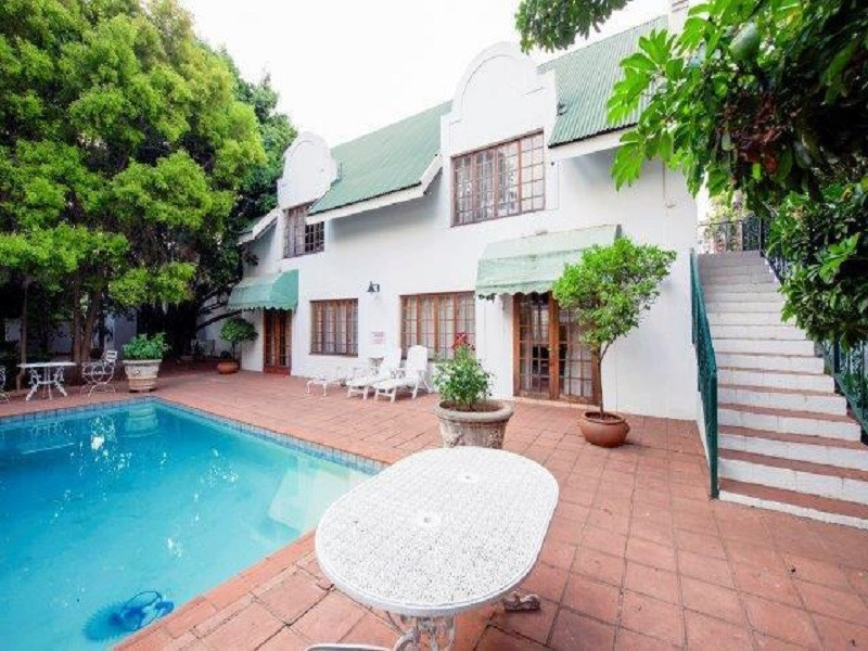 Vacation Hub International - VHI - Birdwood Guest House