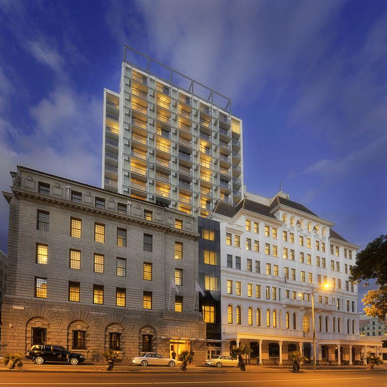 Vacation Hub International - VHI - Taj Hotel