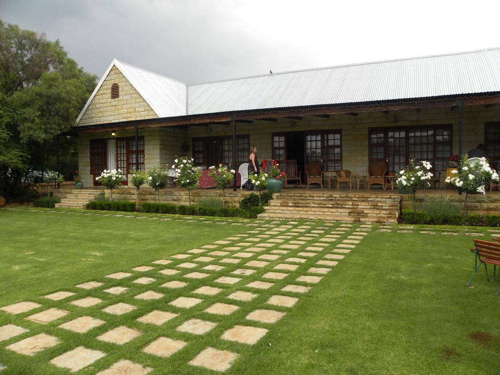 Vacation Hub International - VHI - Olive Hill Country Lodge