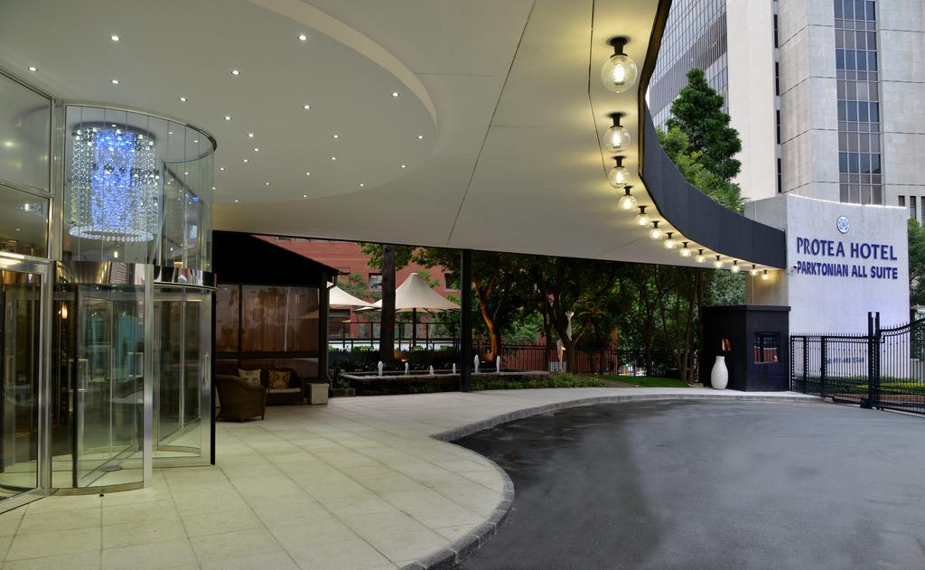 Vacation Hub International - VHI - Anew Hotel Parktonian