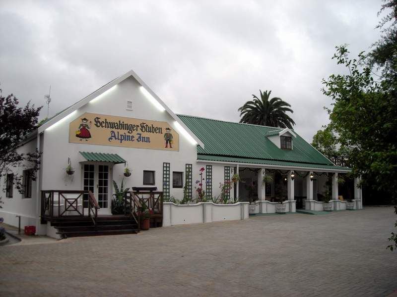 Vacation Hub International - VHI - The Alpine Inn Guesthouse