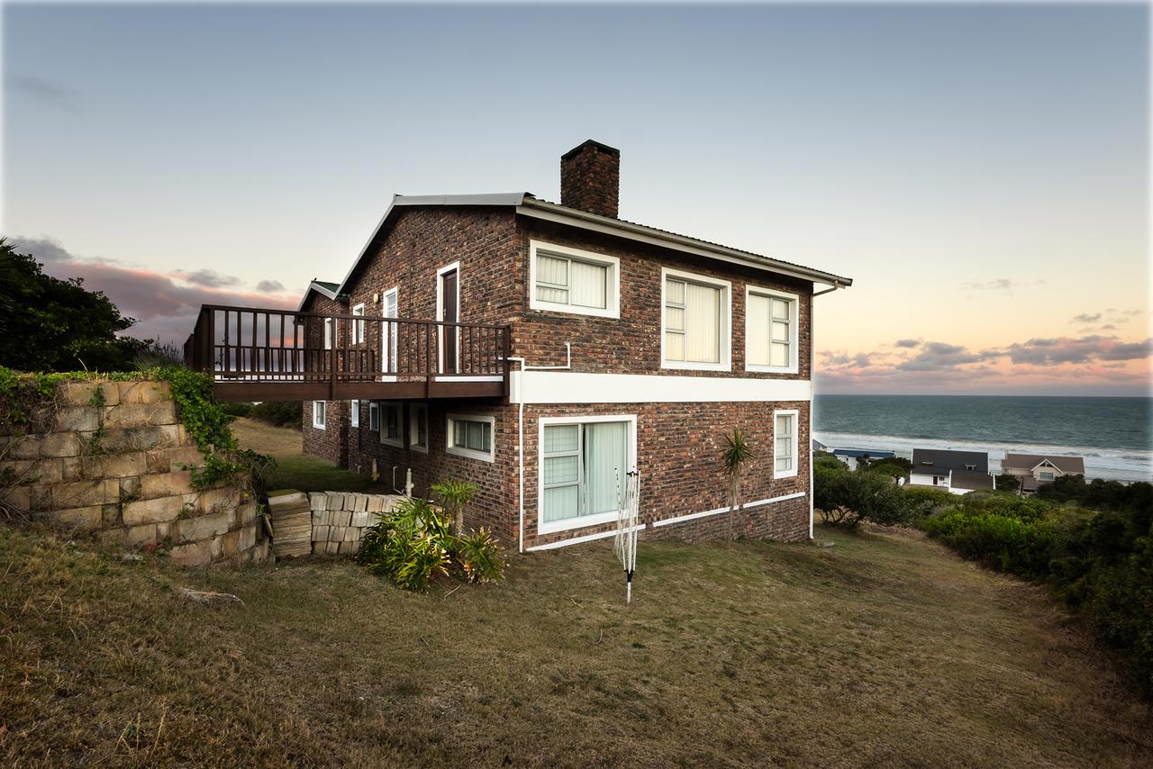 Vacation Hub International - VHI - Sandpiper Cottages