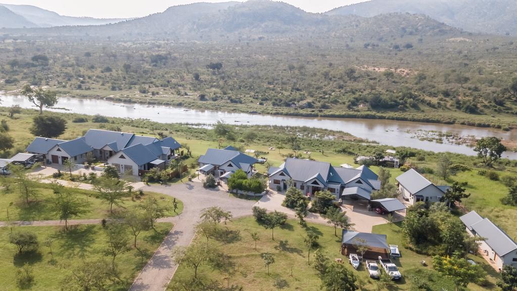 Vacation Hub International - VHI - Kambaku River Lodge