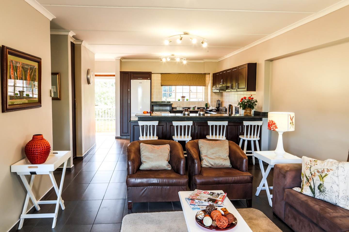 Vacation Hub International - VHI - Town View Self-catering
