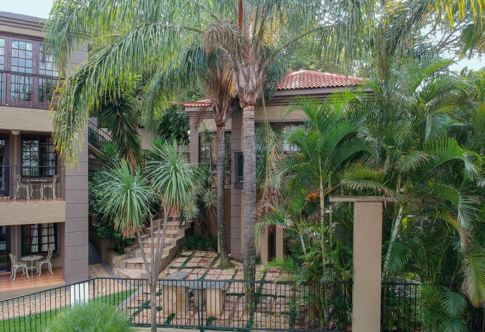 Vacation Hub International - VHI - Waterfalls Boutique Hotel