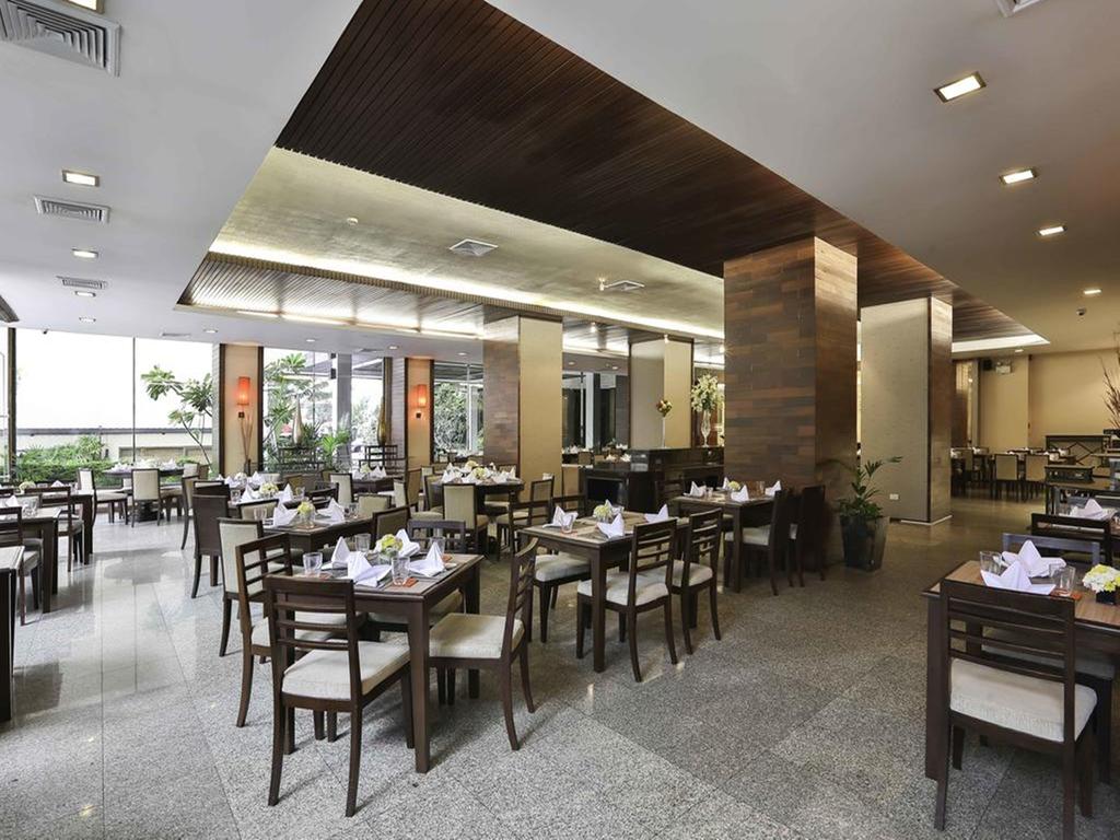 Vacation Hub International - VHI - Sunbeam Hotel