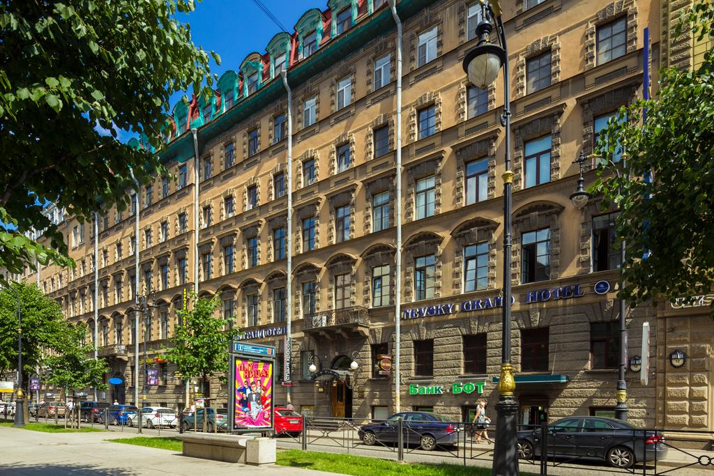 Vacation Hub International - VHI - Nevsky Hotel Grand