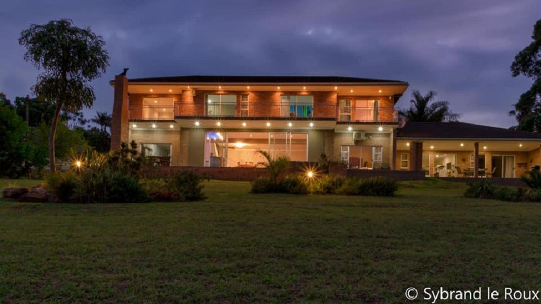 Vacation Hub International - VHI - Mackenzies  Accommodation