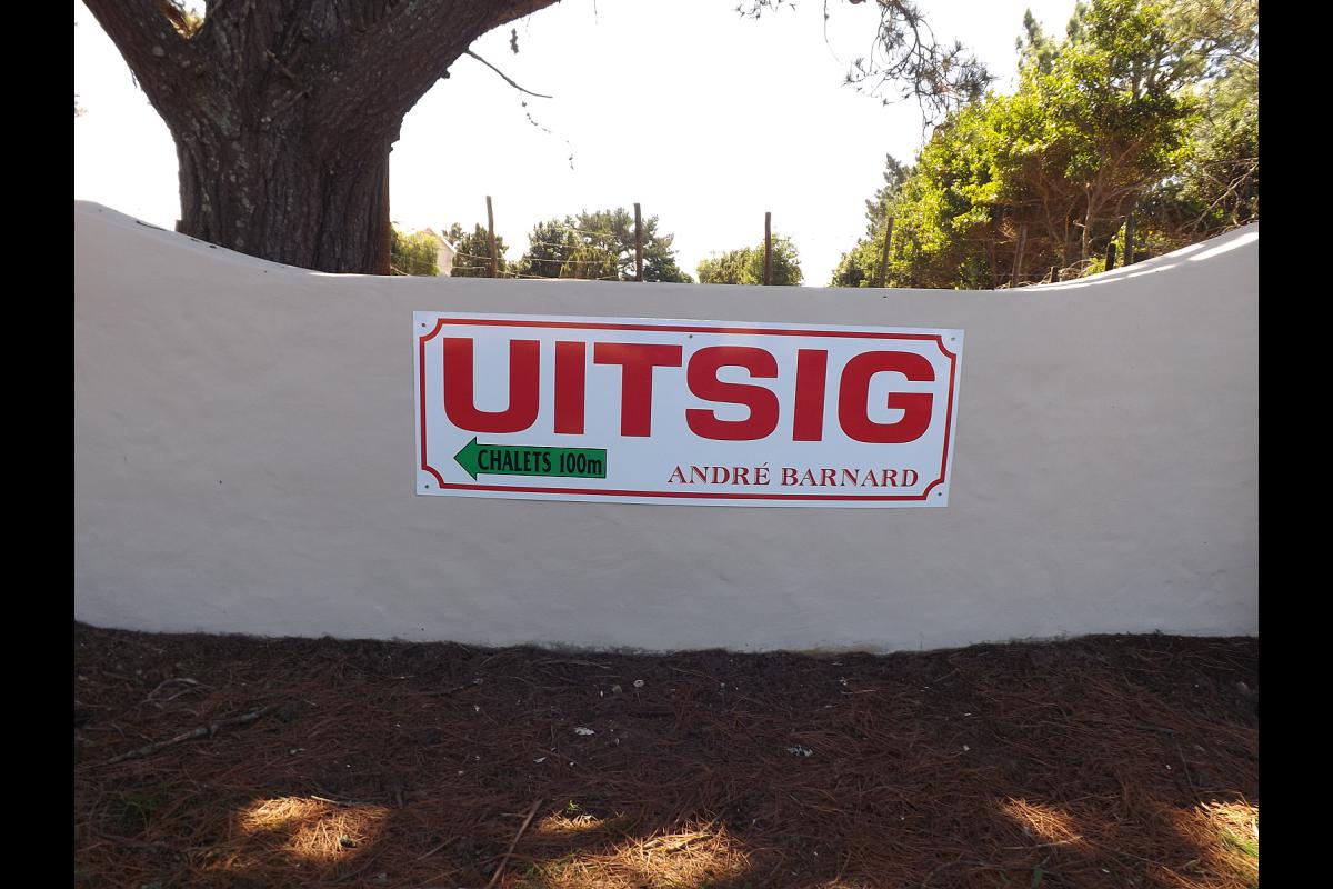 Vacation Hub International - VHI - Uitsig Farm & Cottages