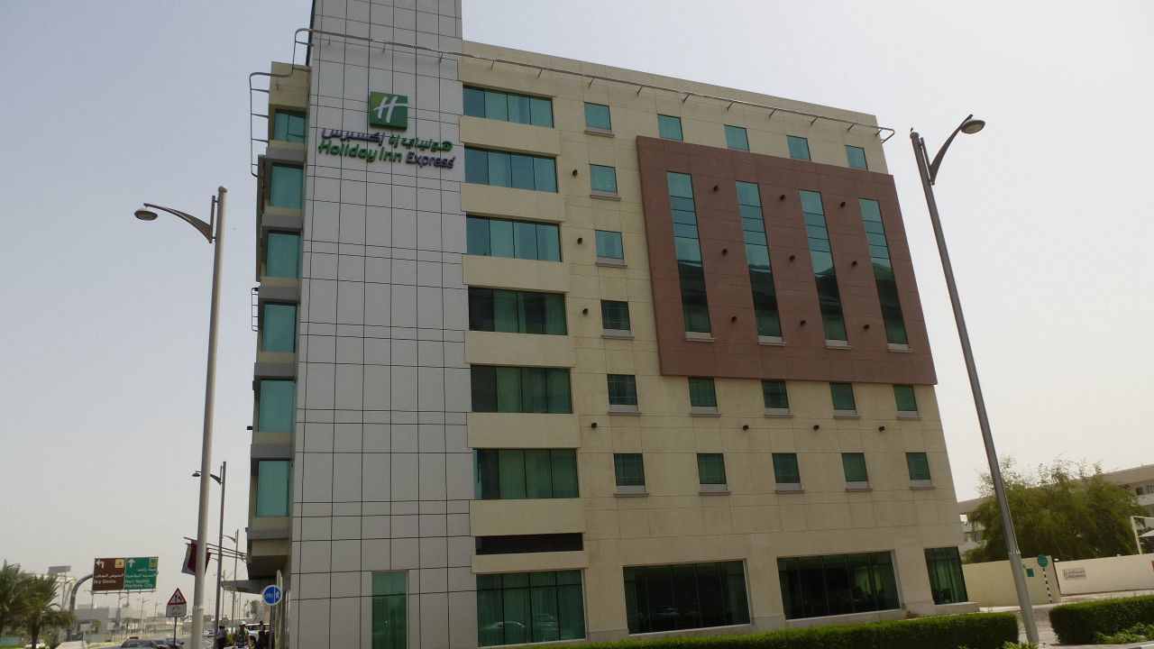 Vacation Hub International - VHI - Holiday Inn Express Dubai- Jumeirah