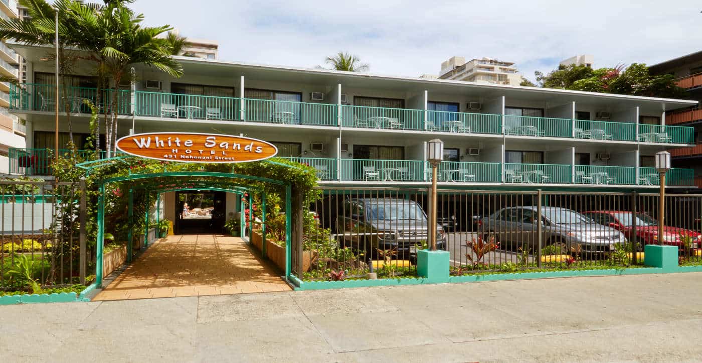 Vacation Hub International - VHI - White Sands Hotel