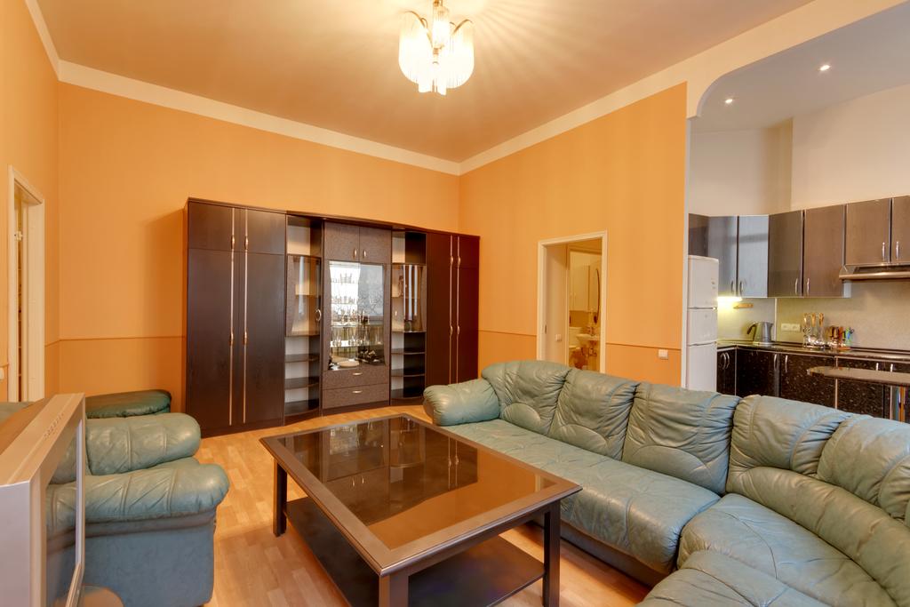 Vacation Hub International - VHI - STN Apartments