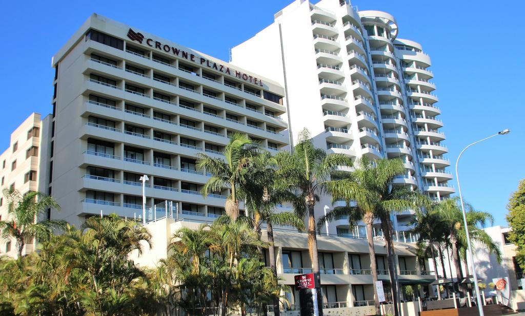 Vacation Hub International - VHI - Crowne Plaza Perth